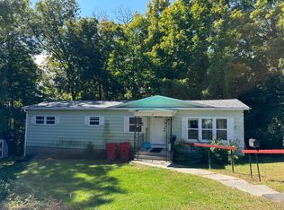 12 Henry St, Port Henry, NY 12974