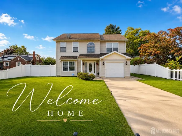 531 Manor Rd, Beverly, NJ 08010