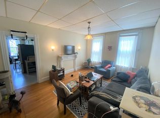 25 Boston St #1A, Somerville, MA 02143