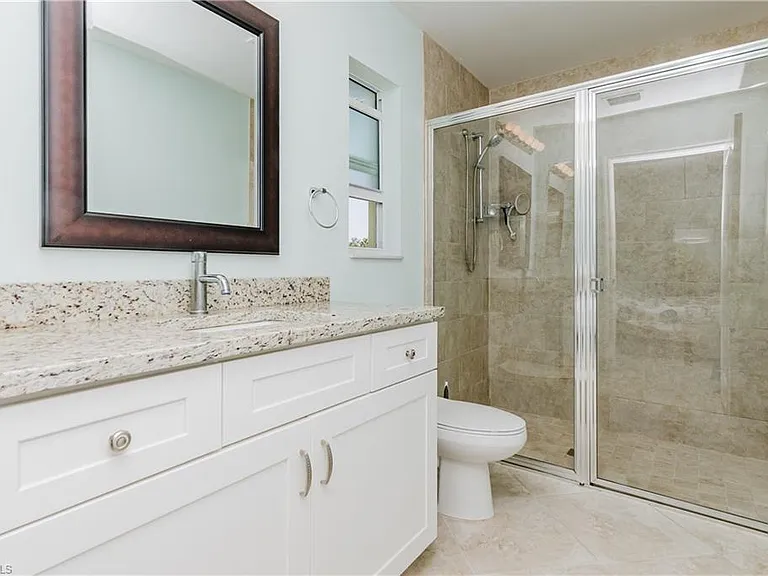 11693 Oakland Dr — Photo 25