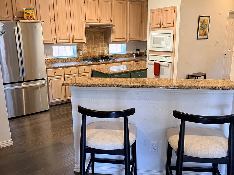 1203 Cordova Dr — Photo 10