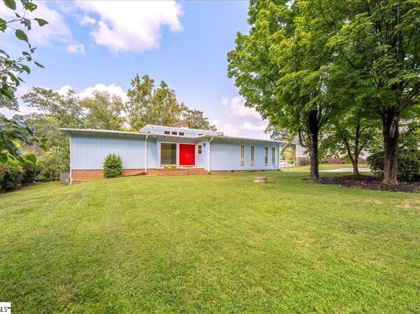 136 Shannon Lake Cir, Greenville, SC 29615