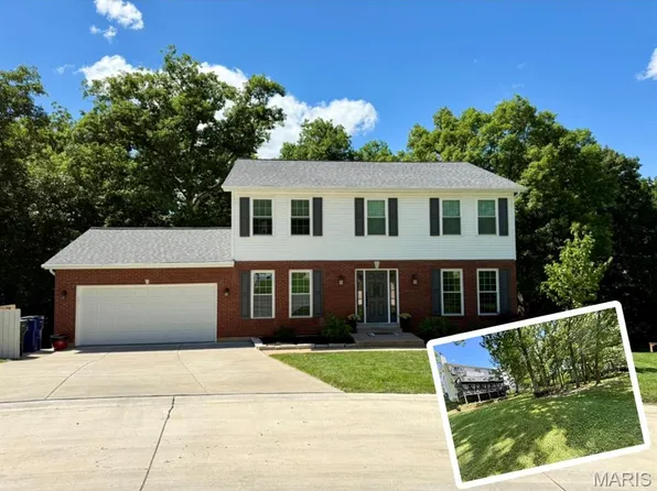 1953 Woodland Ct, Wentzville, MO 63385