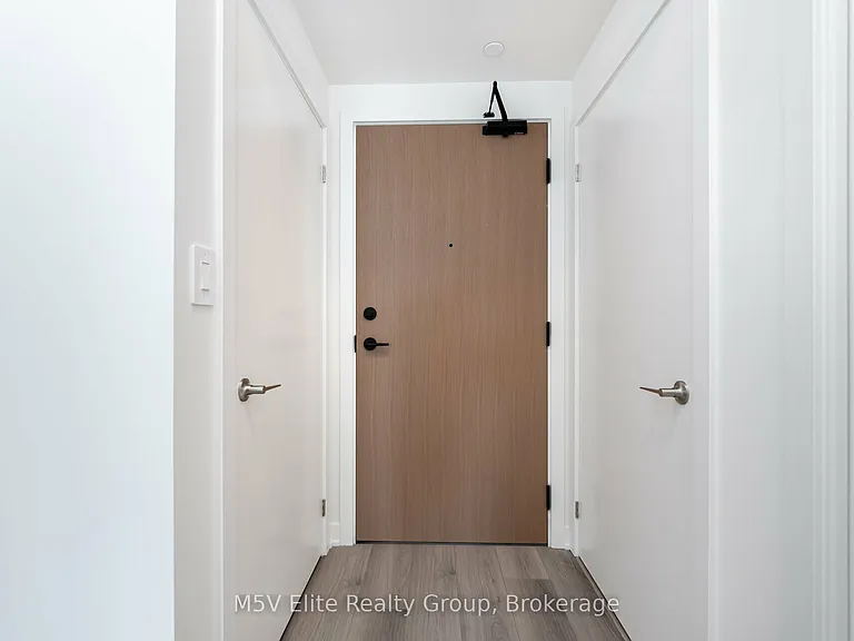 1440 Clarriage Ct #213 — Photo 5