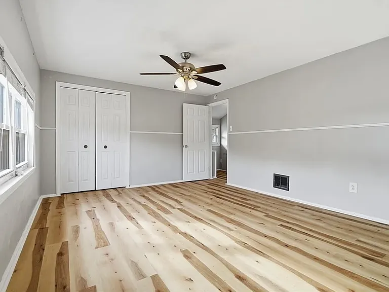 110 Dunbar Dr — Photo 14