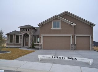 5366 W 28th Ave, Kennewick, WA