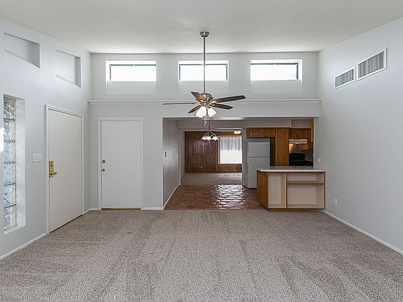 4th image of 4332 N 58th Dr