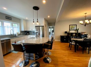 416 Baker St #1, West Roxbury, MA 02132