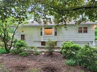 88 Shear Hill Rd, Mahopac, NY 10541