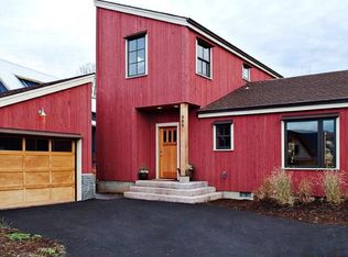 909 Nina Ln, Hood River, OR 97031