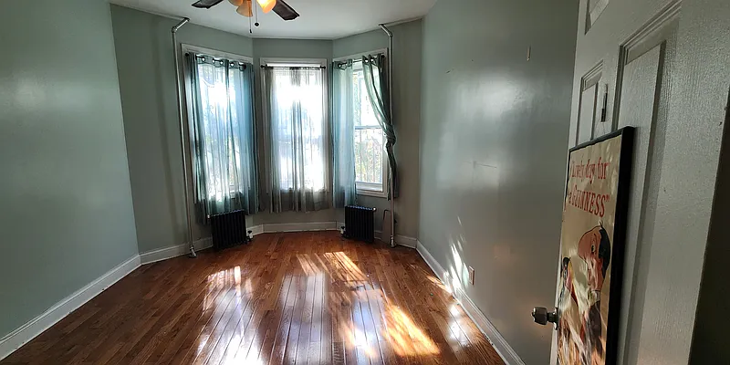 Rented by Owner | media 12