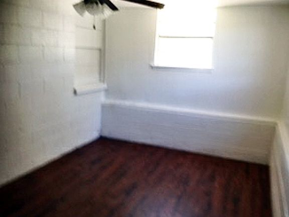 3rd image of 1010 County Road 436