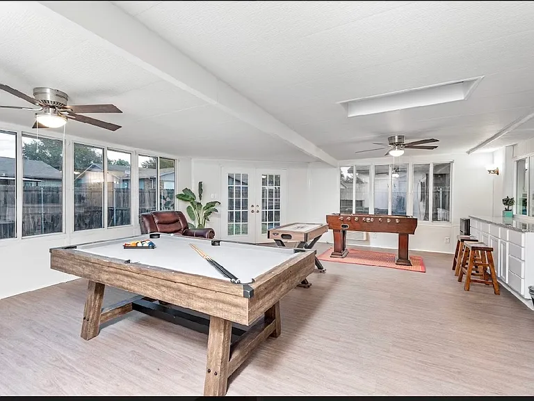 2213 Proctor Dr — Photo 3