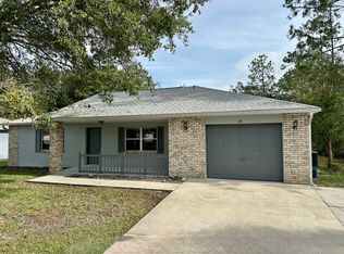 28 Pebble Stone Ln, Palm Coast, FL 32164
