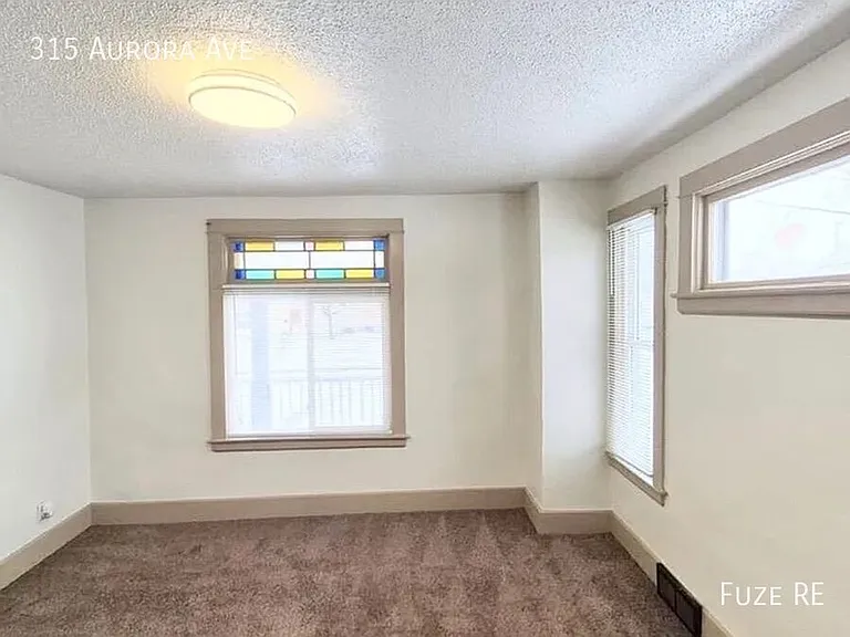 315 Aurora Ave — Photo 12