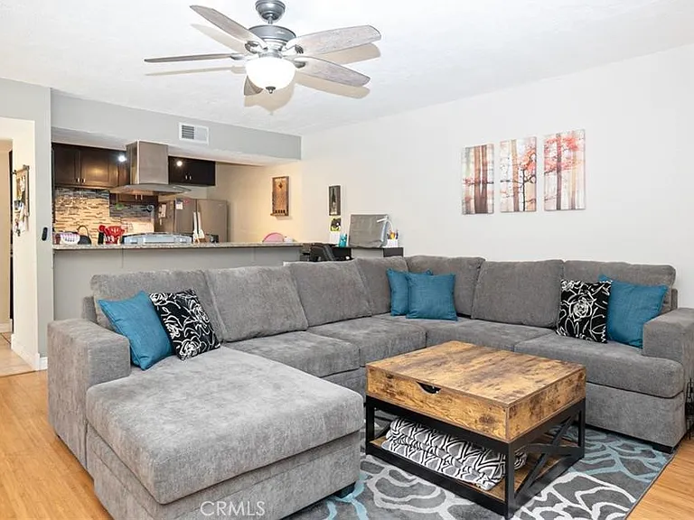1250 Cabrillo Park Dr — Photo 5