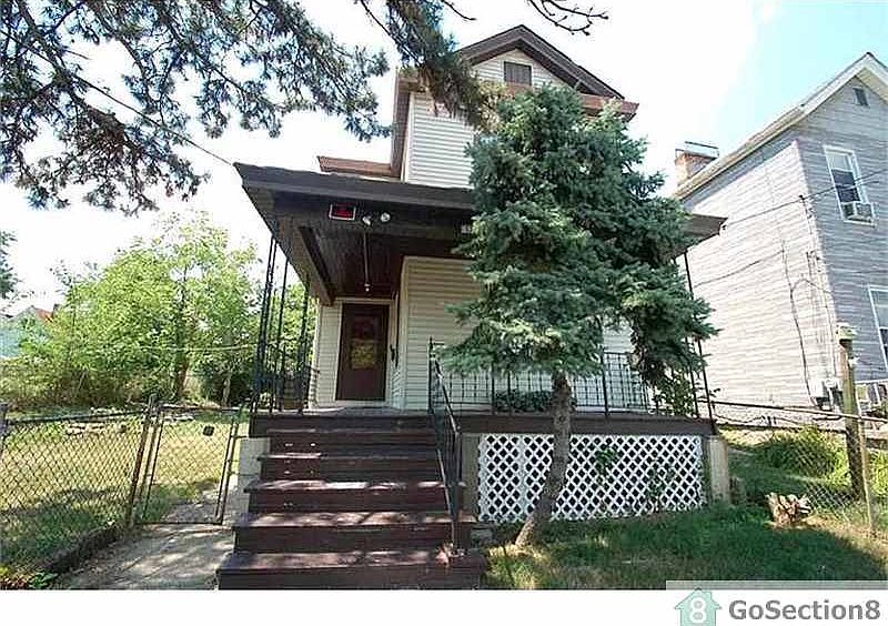 1st image of 1257 Iliff Ave