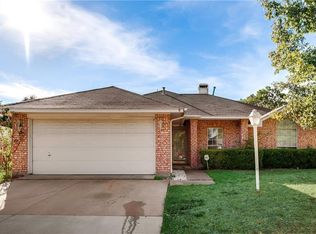 3721 Corn Valley Rd, Grand Prairie, TX 75052