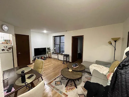 Rented by Guidance Realty Corp. | media 21