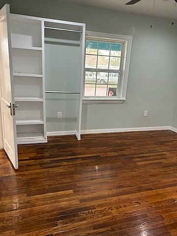 2nd image of 314 SE 16th Ave
