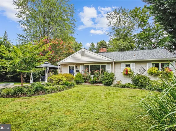 1600 Revere Dr, Alexandria, VA 22308