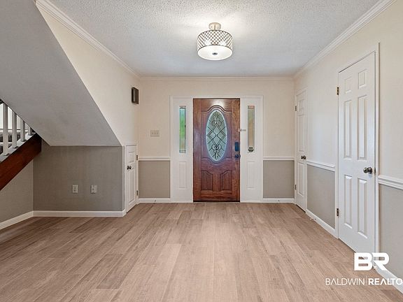5th image of 503 Ridgewood Dr