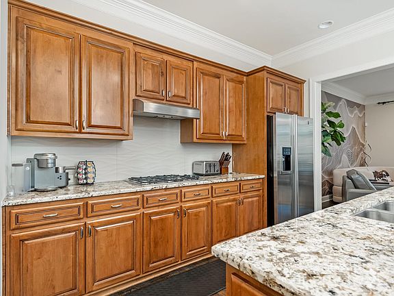 5th image of 7750 Springs Village Ln