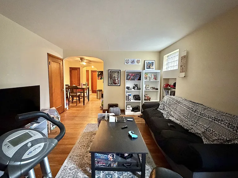 5419 Loughborough Ave — Photo 5