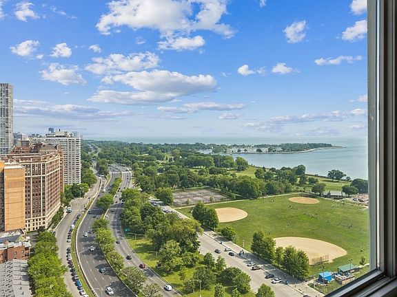 5th image of 3600 N Lake Shore Dr Ste 1