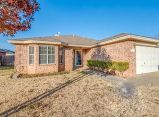 2712 86th St, Lubbock, TX 79423