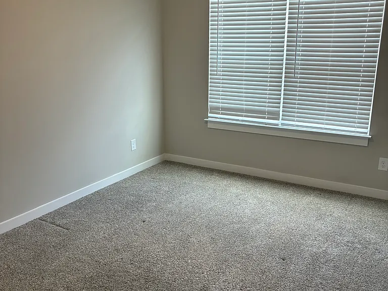 1411 Vanner Ct — Photo 16