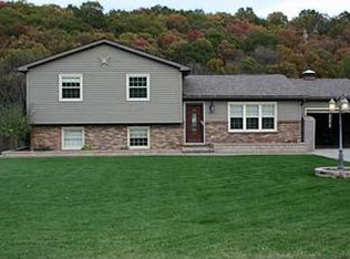 206 Diane Dr, Rural Valley, PA 16249