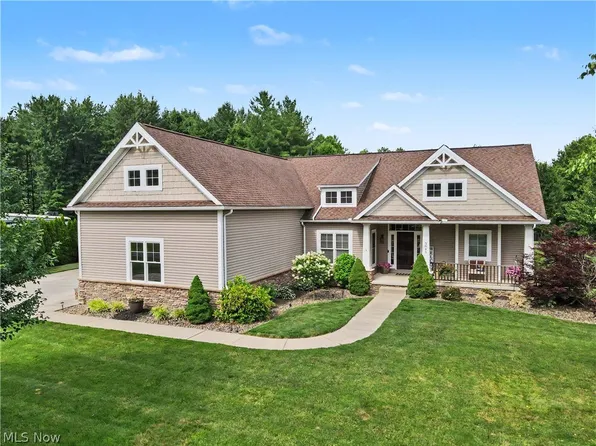 3841 Heron Creek Dr, Rootstown, OH 44272