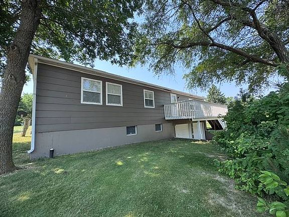 5th image of 216 E 13th Ave