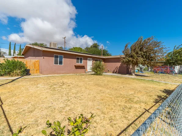 3187 Gregory Dr, Mojave, CA 93501