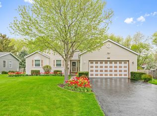 1135 Karen Dr, Somonauk, IL 60552