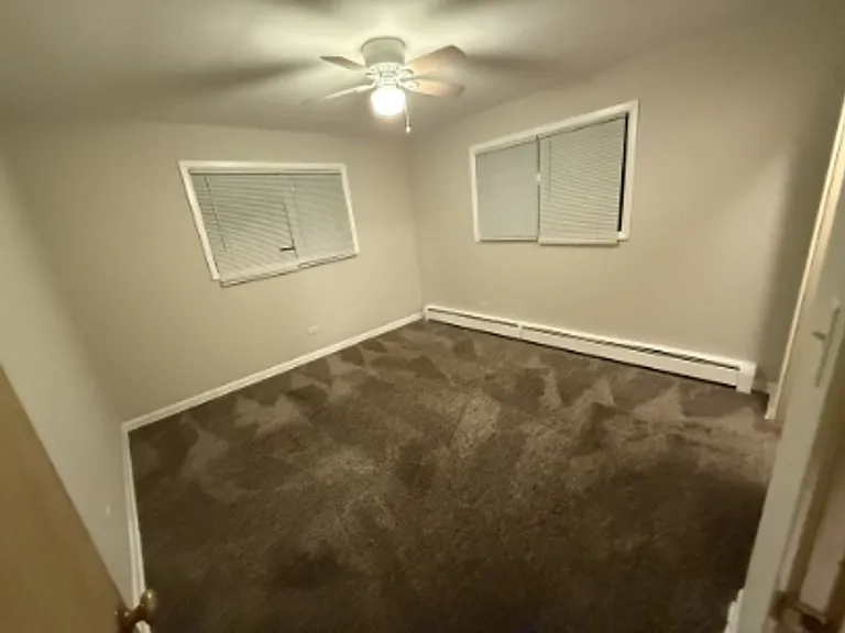 2439 Des Plaines Avenue — Photo 4