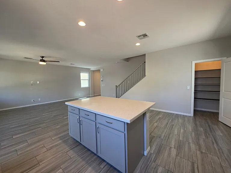 9852 Fisher Bay Ct — Photo 16