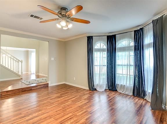 5th image of 2051 Biscayne Dr