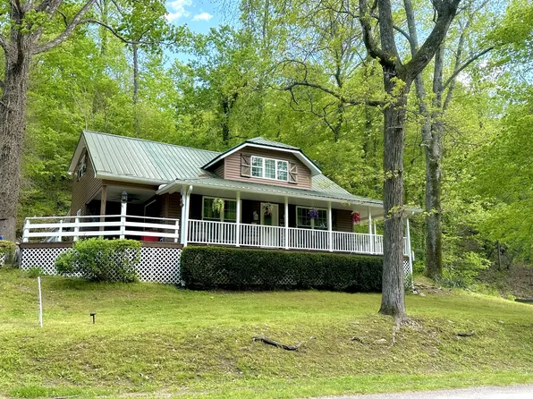 1015 Maple Rd, Stewart, TN 37175