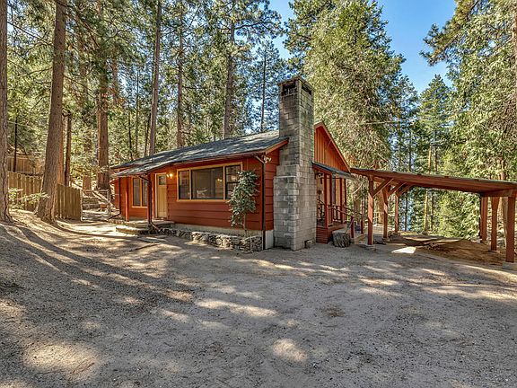 3rd image of 24941 Pine Cove Rd