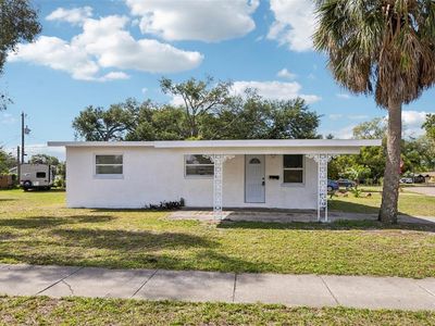 225 SE JEFFERSON CIRCLE N, Saint Petersburg, FL, 33703