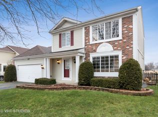 1257 Lone Oak Trl, Aurora, IL 60506