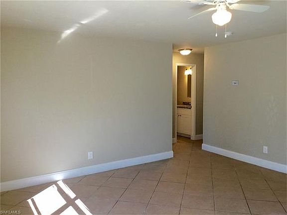 3rd image of 27058 Allan St