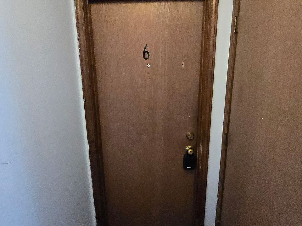 1st image of 2601 Quail Dr APT 6
