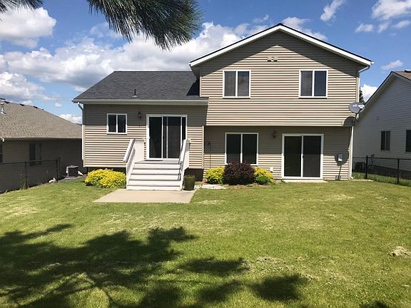 3rd image of 4224 Brookie Dr