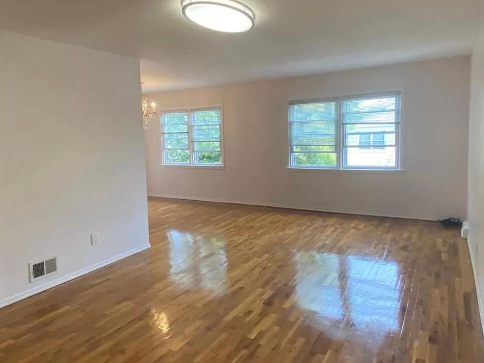 2nd image of 1815 215th St #A