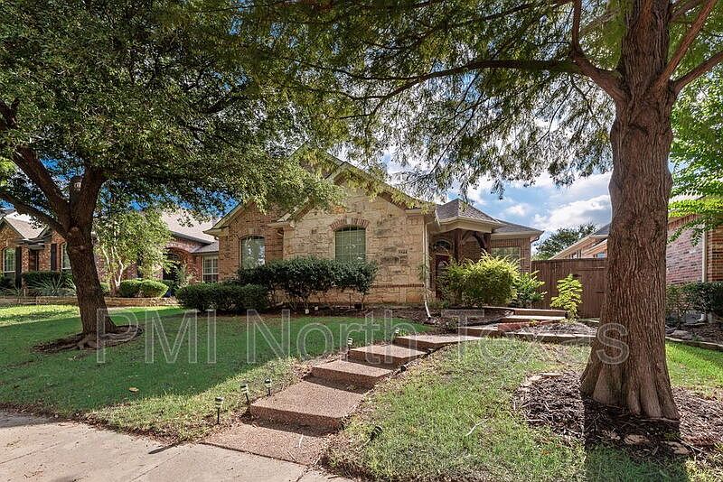 1st image of 5544 Hidden Creek Ln