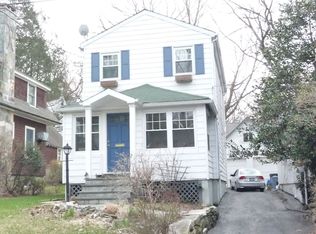 14 Oak St, Hartsdale, NY 10530