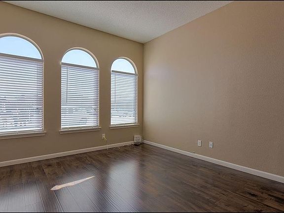 3rd image of 2813 Pasillo Rock Pl